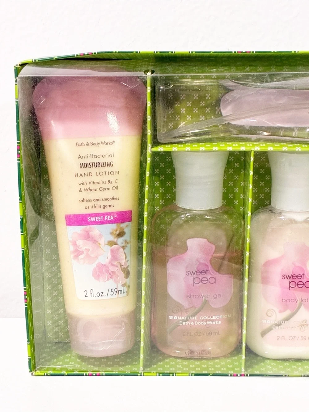 Bath & Body Works Signature Collection SWEET PEA Boxed Body Care Set Vintage NEW